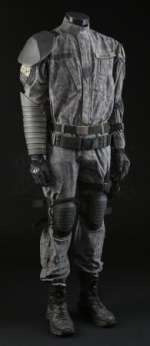 Terminator Genisys - Lot 23 - John Connor‘s Stunt Battle Fatigues