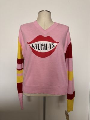 Screen Worn 25th Anniversary Rowan & Martin’s LAUGH-IN 1993 Rare Sweater BIN! | eBay US (Buy It Now)