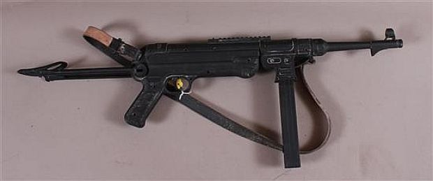BAND OF BROTHERS PROP MP40 & SS SLING W/ C.O.A | Apple Tree Auction Center