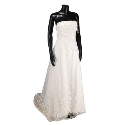 Doctor Who (Tv Series, 2005-2022) | Amy Pond’s (Karen Gillan) Wedding Dress | Propstore