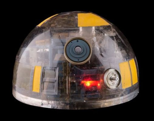 Star Wars: the Empire Strikes Back (1980) | Lot 362 : Light-Up R3-Series Astromech Droid Head | Propstore