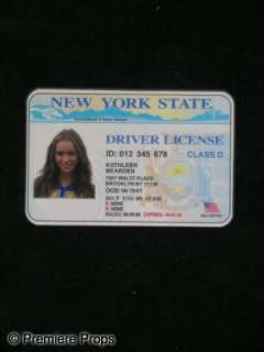 Abduction Karen (Lily Collins) Movie Props | Premiere Props