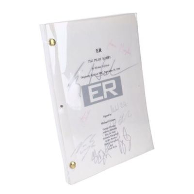 ER (T.V. SERIES, 1994-2009) - Lot #2052 : Cast-Autographed Pilot Script