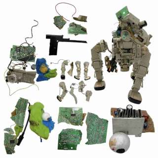 Y2K Screen Used Broken Grelbo Robot | VIP Fan Auctions