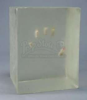 DEXTER (2006-2013) - Lot 401 - Ice Truck Killer‘s (Christian Camargo) Solid Acrylic Ice Block With Fingertips