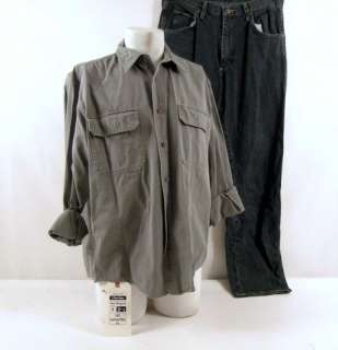 Lot 25 - Out of the Furnace Gerald ‘Red‘ Baze (Sam Shepard) Movie Costumes