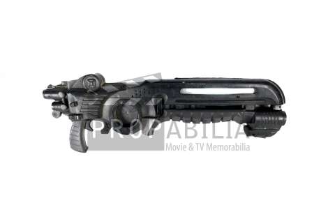 Earth: Final Conflict - M31 Neutron Gun TV Prop (0001) | Propabilia