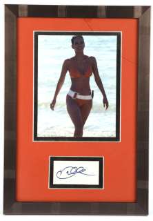 Halle Berry as Jinx in Die Another Day (2002) Autograph - | Ewbank’s