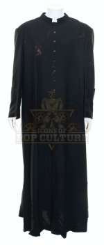 Lot 250 - Surviving the Game – Thomas‘ (Rutger Hauer) Priest Robe – VII55