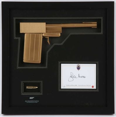 James Bond 007: The Man With The Golden Gun (1974) - A Replica Golden Gun Display. The 1:1 scale… | Ewbank’s