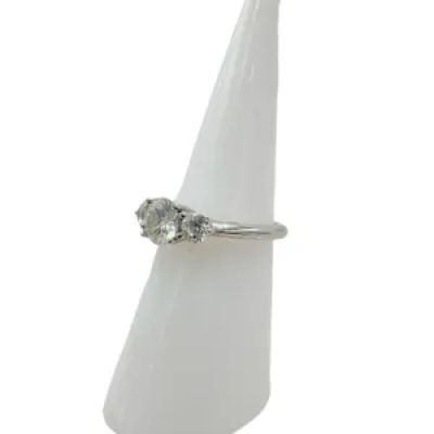 Lot 31: The Drama Emma Screen Used Ring | VIP Fan Auctions