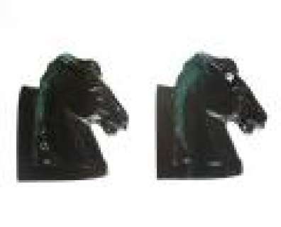 Mad Men - Lot 983 - Don and Megan‘s Horse Bookends