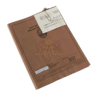 Zack Snyder’s Justice League – Gordon’s “Batman” Police File – A384 | Icons of Pop Culture