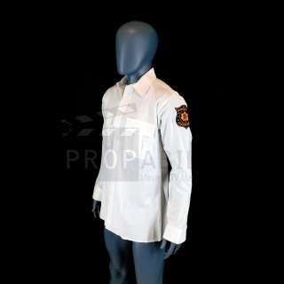 Lot 753 - The Leftovers (WB, 2014-2017) - Kevin Garvey Police Mapleton NY Shirt (0006)