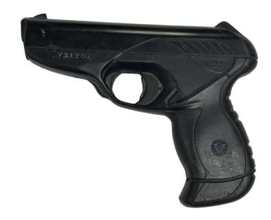 Battlestar Galactica (2004 - 2009) - John Cavil (Dean Stockwell) Vektor CP1 Pistol | Hanlin Auction Service