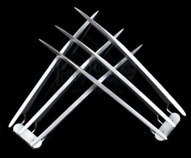 X-MEN ORIGINS: WOLVERINE (2009) - Lot 866 - Wolverine‘s (Hugh Jackman) Pair of Adamantium Claws