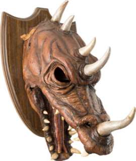 Alice in Wonderland (Irwin Allen, 1985), Mounted Jabberwocky Head.