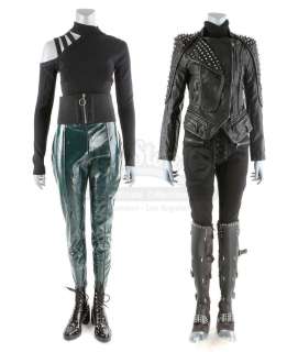 The Gifted - Lot 143 - Polaris‘ Spying and Stunt Regimen Technologies Raid Costumes