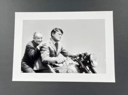 Fantomas - Louis de Funes & Jean Marais - 1964 - Collector Image - Size 42x30 cm - 100% new - Gallery Stamp - sign & numbered 2/20 pcs - Never - Flat shipped ! - No carton tube - Ready to Frame size A3 42x30 cm | Catawiki