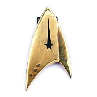 Star Trek: Discovery (T.V. Series, 2017) - Lot 356 - Michael Burnham‘s Hero Commander-Rank Starfleet Command Badge