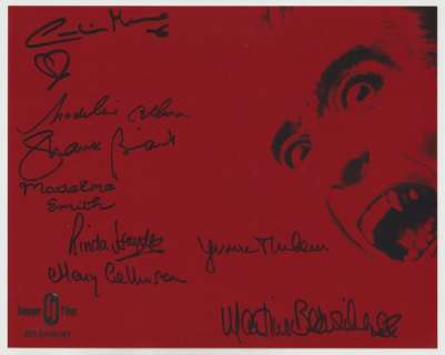 Hammer Horror Films - 80th Anniversary - Signed 8x10 photo - by 8 actrices & actor | Catawiki