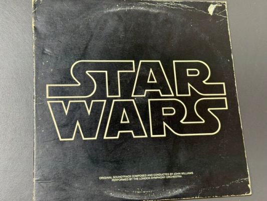 John Williams & London Symphony Orchestra - Star Wars Soundtrack, LP - Vinyl record - 1977 | Catawiki