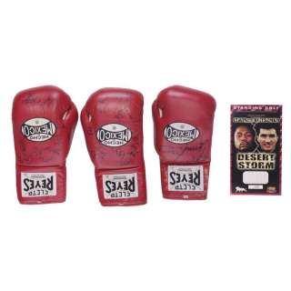 OCEAN‘S ELEVEN (2001) - Lot 311 - Lennox Lewis‘ Cast-Autographed Boxing Gloves