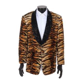 MONTY PYTHON LIVE (mostly) - Lot #41 : Michael Palin‘s "Blackmail" Jacket and Shirt