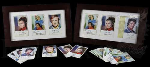 Lot 45 - â€  Gerry Andersons Space 1999 (1975) A quantity of vintage official Fan Cards depicting the…