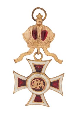 Curly Howard Et Al. | Lot #57 - Pendant from "You Nazty Spy!" by Joseff | Julien’s