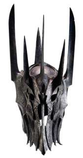 THE LORD OF THE RINGS: THE FELLOWSHIP OF THE RING (2001) - Lot #255 : Sauron‘s (Sala Baker) Helmet