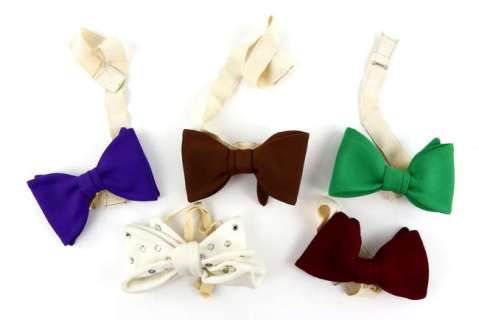 Jackson 5 - Five custom made polyester ’stage wear’ bow ties in various colours (5). | Ewbank’s