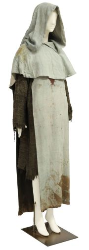 Lot 2394 - HIGHLANDER: ENDGAME FILM MEMORBILIA, COSTUME OF JACOB KELL | Other auctions