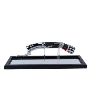 Star Wars: Attack of the Clones (2002) | Master Replicas Signature Edition Count Dooku (Christopher Lee) Lightsaber Replica | Propstore