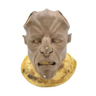 Beauty and the Beast (2017) Beast Dan Stevens Production Made Mask | VIP Fan Auctions