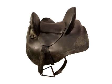 Underworld: Rise of the Lycans Death Dealer Horse Saddle Movie Props | Premiere Props