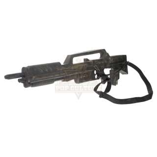 Starship Troopers - Rubber Stunt Morita Rifle - III114 | Icons of Pop Culture