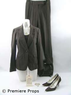 Lot 31 - Crossing Over Denise‘s (Ashley Judd) Hero Movie Costumes