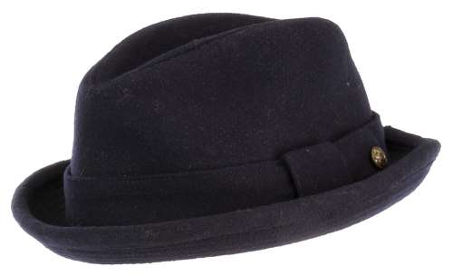 Lot 1211 - Sylvester Stallone ‘Rocky‘ signature hat from Creed.