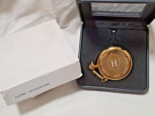 Harry Potter Cast & Crew 2001 Employee Gift Pocket Watch in display box