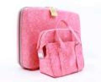Mad Men - Lot 716 - Marie Calvet‘s Pink Luggage