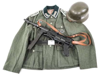 WARREN SPAHN COMBAT TV COSTUME UNIFORM & PROP | Centurion Auctions