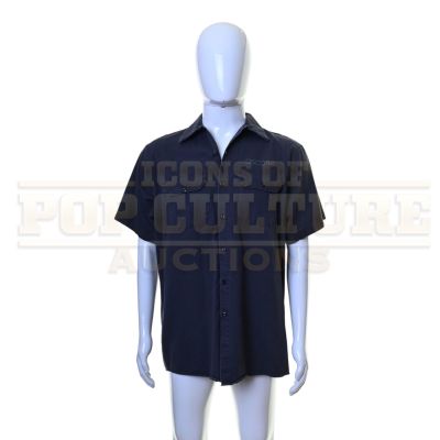Lot 24 - The Amazing Spider-Man 2 – Max Dillon’s (Jamie Foxx) Oscorp Shirt - 58-41 | Icons of Pop Culture