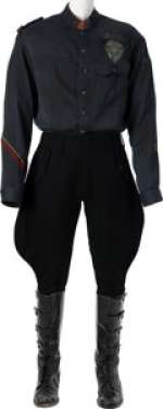 Demolition Man (Warner Bros., 1993), Sylvester Stallone "John Spartan" SAPD ensemble.