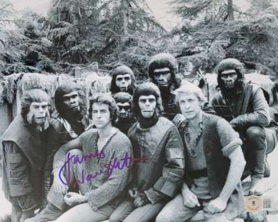 Planet of the Apes | Planet of the Apes - James Naughton (Peter Burke) - Autograph, Photo With Beckett COA | Catawiki