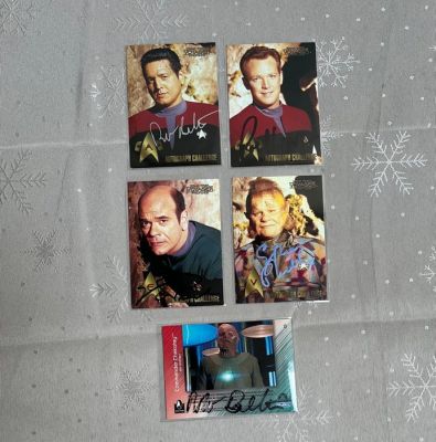 Star Trek - Voyager - 5x Signed Trading Card - Chakotay, Lt Paris, Neelix, Doctor