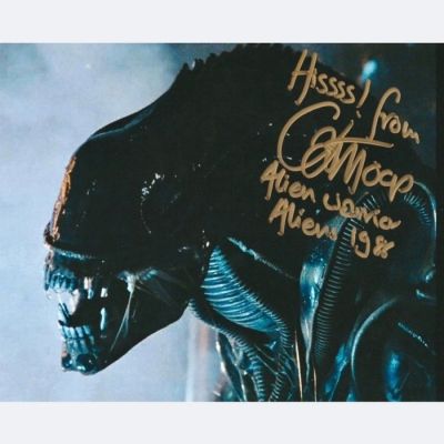 Alien - Signed by Carl Toop (Alien Warrior) | Catawiki