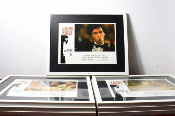 Universal studios - Scarface - Set of 7 Framed Scarface lobby cards | Catawiki