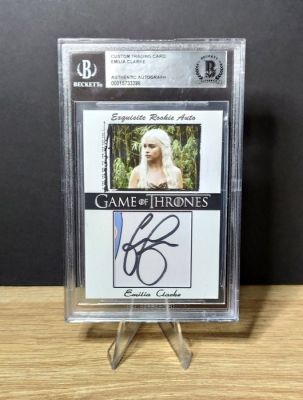 Game of Thrones - Emilia Clarke - Daenerys Targaryen - Authentic Autograph - Beckett | Catawiki