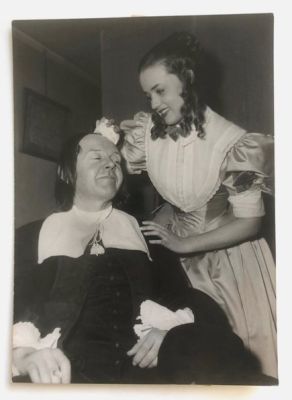 Robert Cohen (AGIP) - Jeanne Moreau - 2 photos de presse originales - 1951/54 | Catawiki